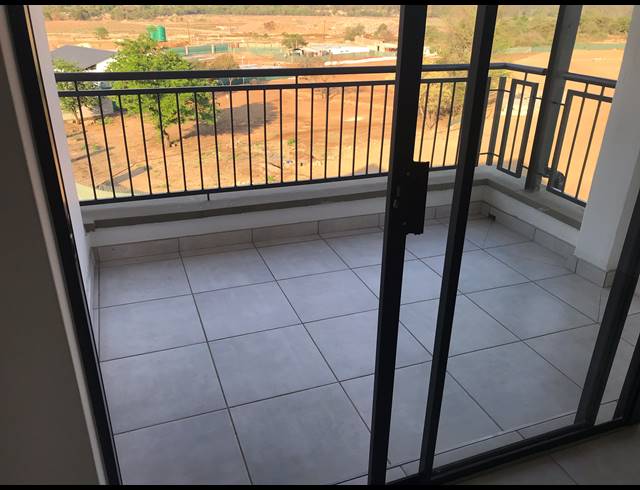 1 bed property to rent in WILLOW PARK MANOR